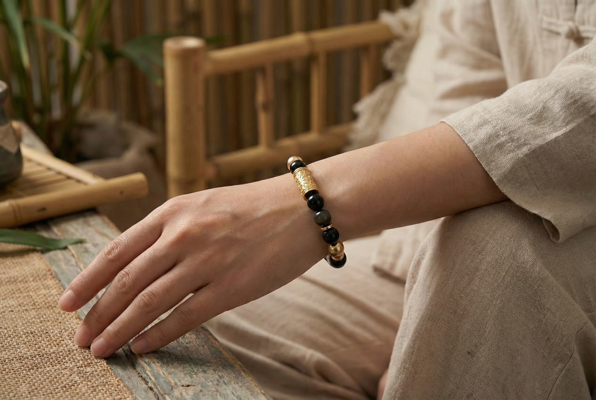 ZENYA RAYA LAUT DALAM · The Depth Below